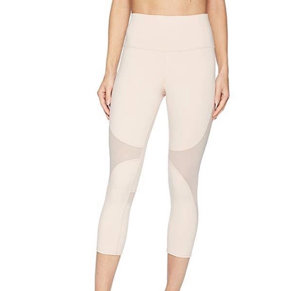 like new Alo Yoga Coast Capri legging - Picture 2 of 5